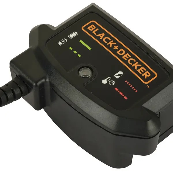 Шуруповерт ударный аккумуляторный Black+Decker BCD003C1