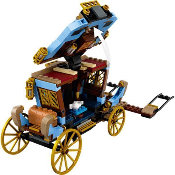 Конструктор Lego Harry Potter Карета школы Шармбатон: приезд в Хогвартс 75958