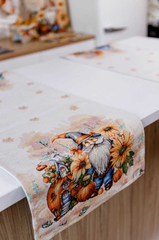 Дорожка (раннер) Тыквенные гномы 40x140 см бежево-желтый Прованс