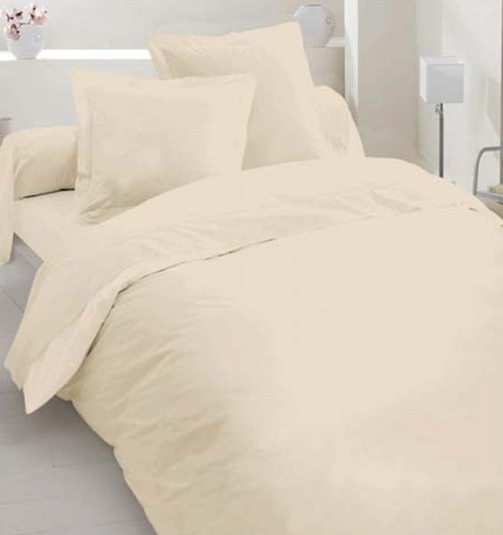 Наволочка сатин гладкокрашеный 50x70 см бежевый La Nuit 