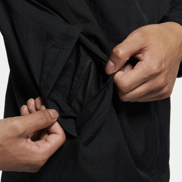 Ветровка Nike M NK ESSNTL JKT CU5358-010 S черный