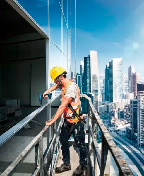 Шуруповерт ударный аккумуляторный Bosch Professional GSB 180-LI 06019F8309