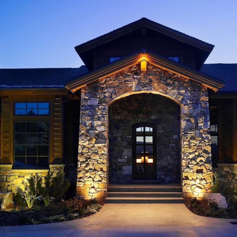 Прожектор светодиодный Eurolamp 30 Вт IP65 черный LED-FL-30(B)