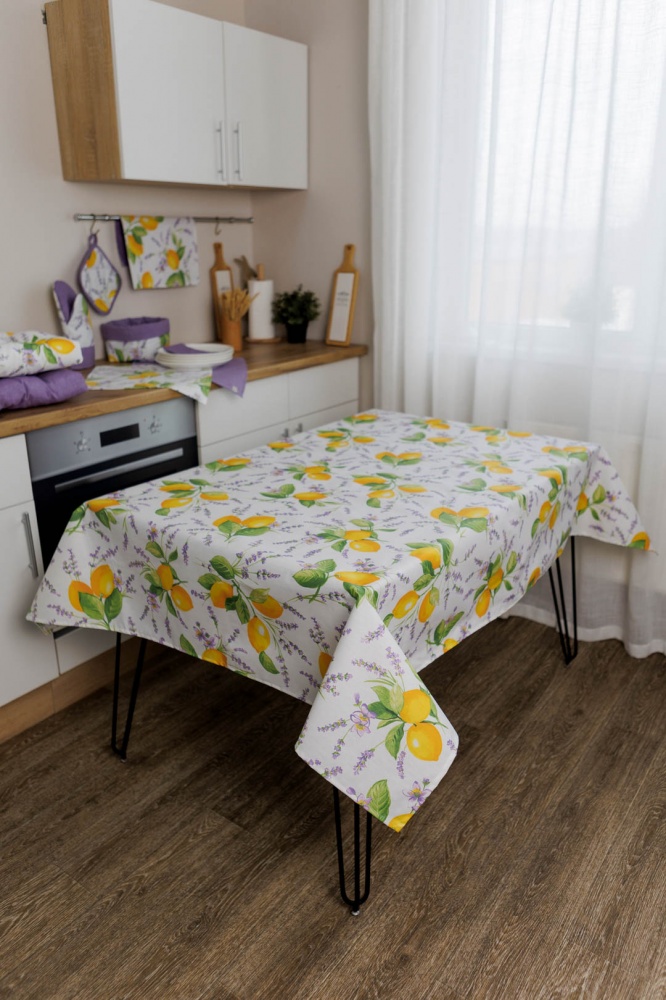 Скатертина Lemons & Lavender 136x220 см La Nuit