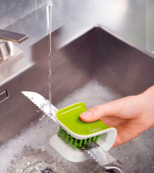 Щітка для чищення ножів і столових приладів CLEANING&ORGANISATION 01000517 Joseph Joseph