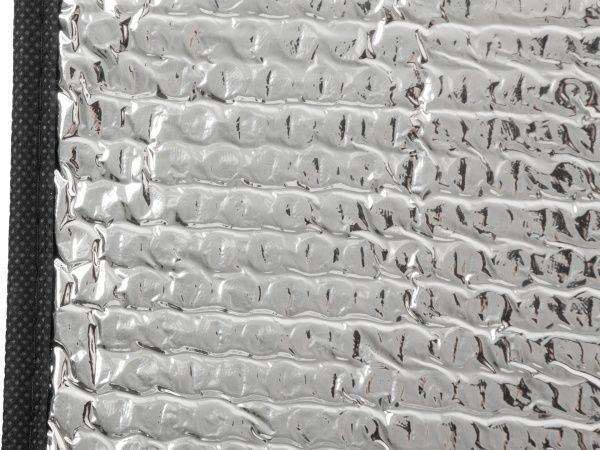   Солнцезащитная шторка 71x145 см