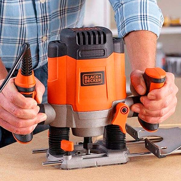 Фрезер Black+Decker KW1200E