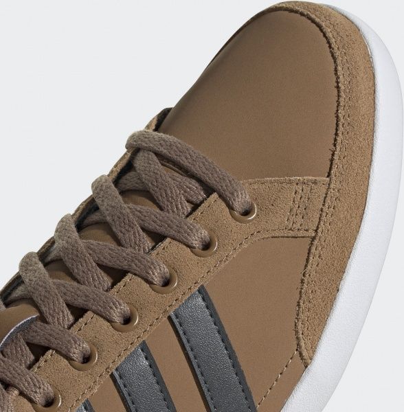 Кросівки Adidas CAFLAIRE EG4317 р.UK 10 коричневий