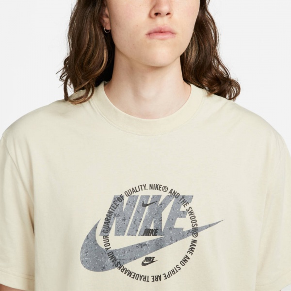 Футболка Nike M NSW SPU GPX SS TEE DX1661-206 р.L бежевий