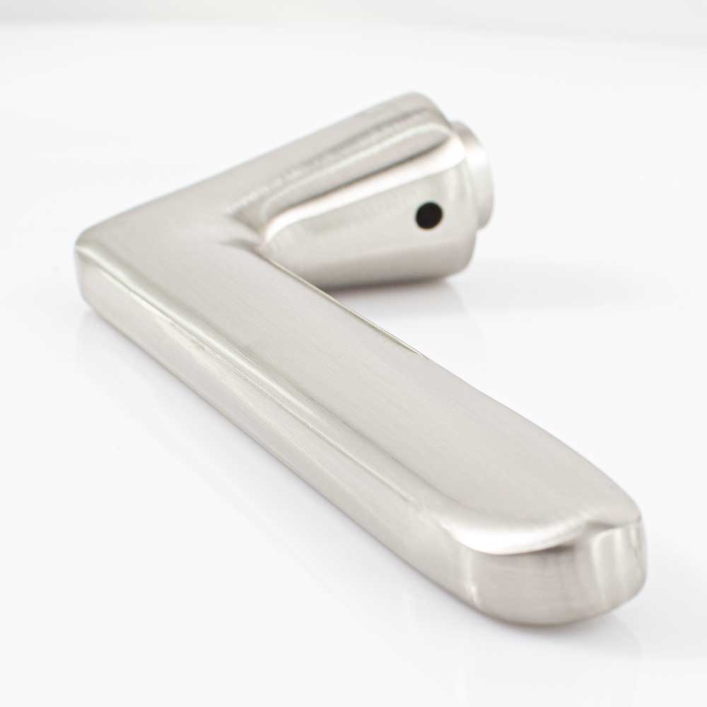 Ручка на розетці Comit Quick click Milena матовий нікель