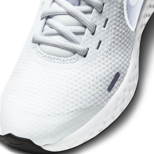 Кросівки Nike NIKE REVOLUTION 5 BQ5671-018 р.US 5Y сірий