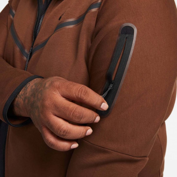 Джемпер Nike TCH FLC HOODIE FZ WR CU4489-259 р. XL коричневий