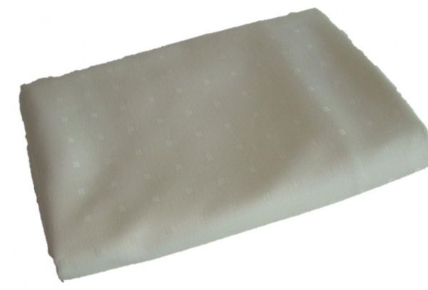 Скатерть Кубики 40-20/00 140x140 см молочный Эдельвика 