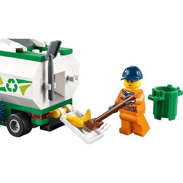 Конструктор LEGO City Дворник 60249