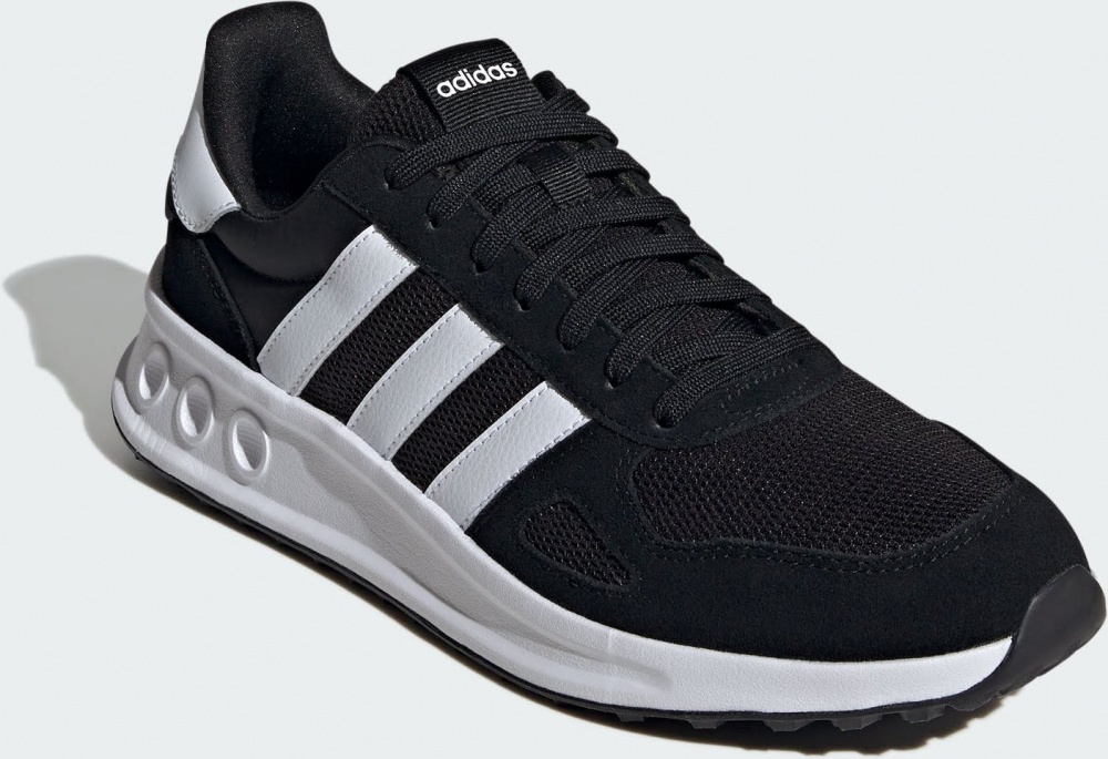Кросівки чоловічі Adidas RUN 84 CBLACK/FTWWHT/CARBON IH8613 р.44 чорні