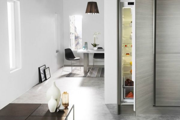 Холодильник Whirlpool ARG 18082 A++