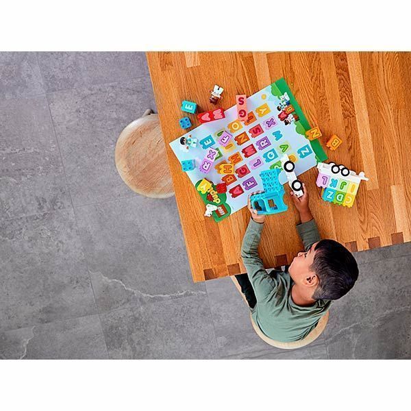 Конструктор LEGO Duplo Вантажівка з буквами 10915