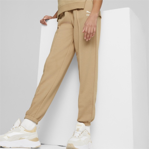 Брюки Puma CLASSICS SWEATPANTS TR G 53868289 р. 164 бежевый