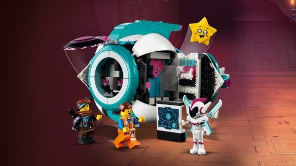 Конструктор LEGO Movie Сес-Терский звездолет Любки Хаос! 70830