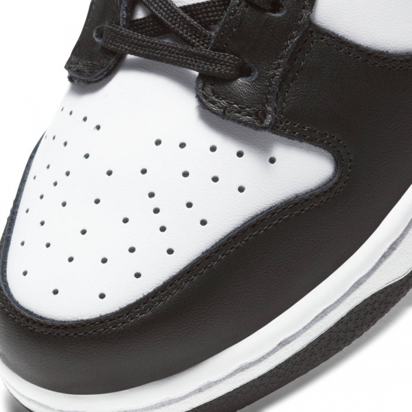 Кросівки Nike DUNK LOW WHITE BLACK DD1503-101 р.39 чорно-білий
