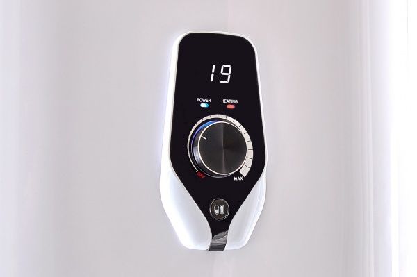 Бойлер BANZAI 50DINOX20 E-ANODE