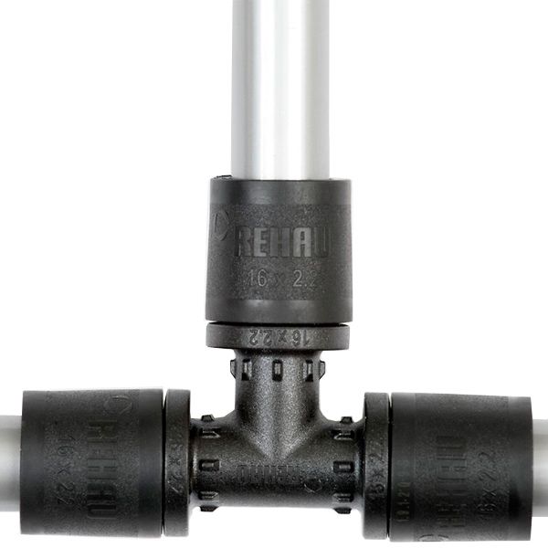 Гильза для труб REHAU 16 мм