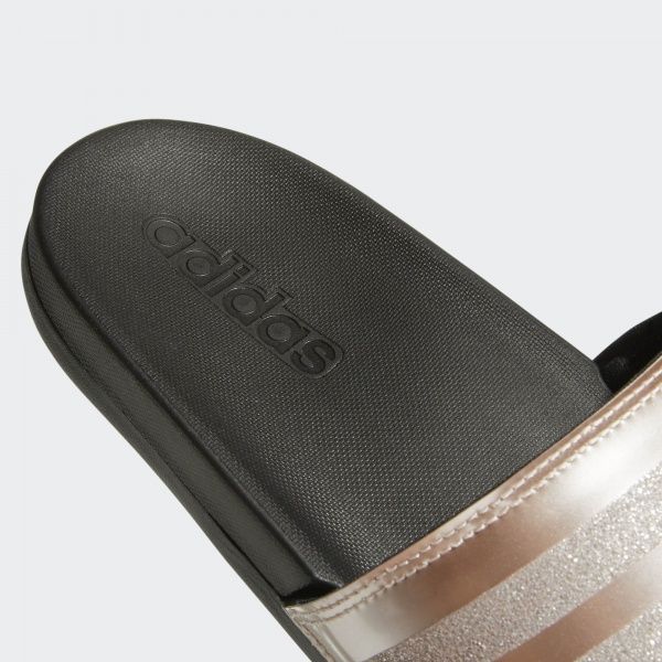 Шльопанці Adidas ADILETTE COMFORT B75679 р. 5 бежево-чорний