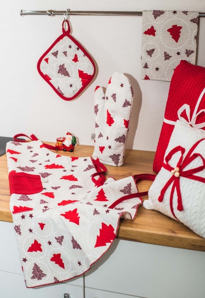 Серветка декоративна Прованс Christmas tree 35x45 см бежево-червоний 