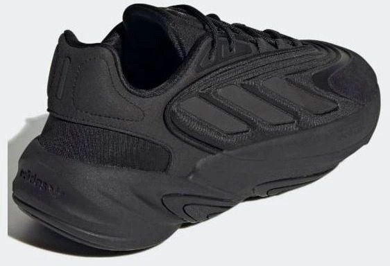 Кроссовки Adidas H04250 р.45 1/3 черный