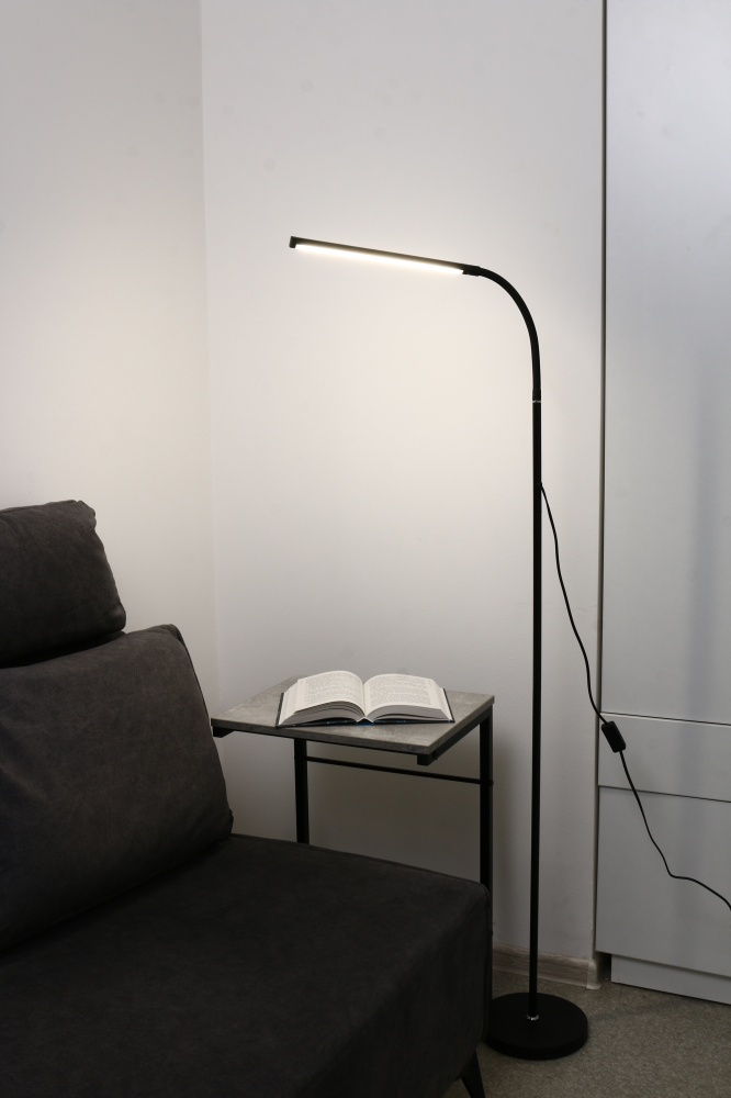 Торшер Luna 9 Вт чорний LYL-005945-S