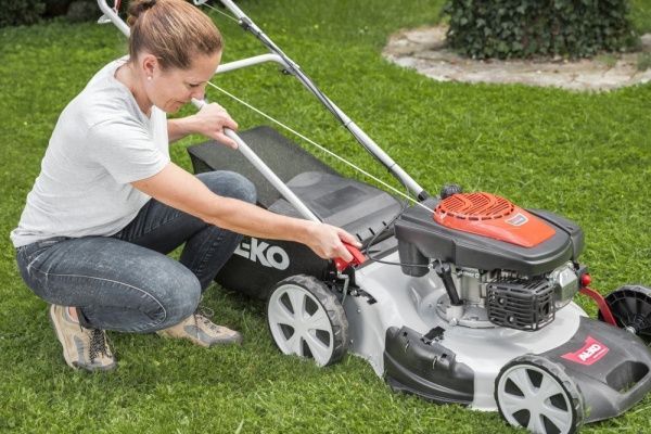 Газонокосилка бензиновая AL-KO Easy 5.10 SP-S