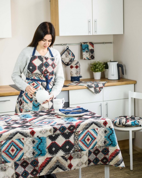 Скатерть Joy цветная 136x220 см мульти La Nuit 