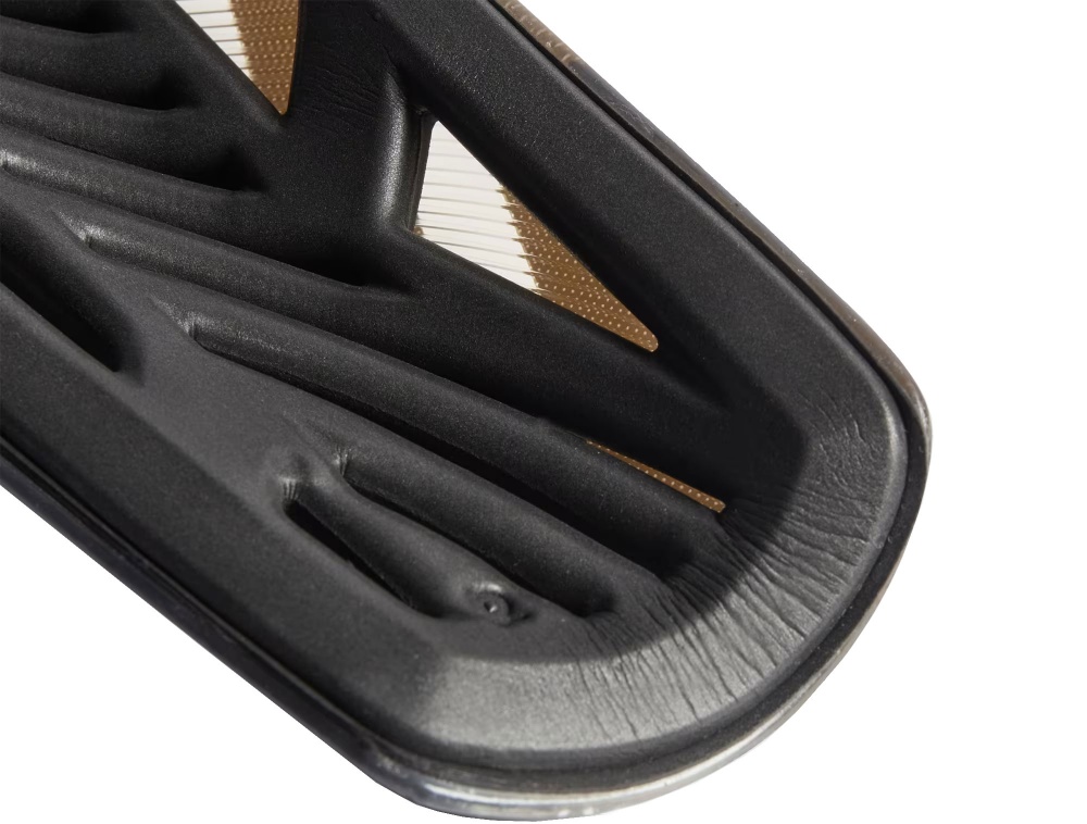 Щитки футбольні Adidas TIRO LEAGUE SHIN GUARDS IP4000 р. S чорний