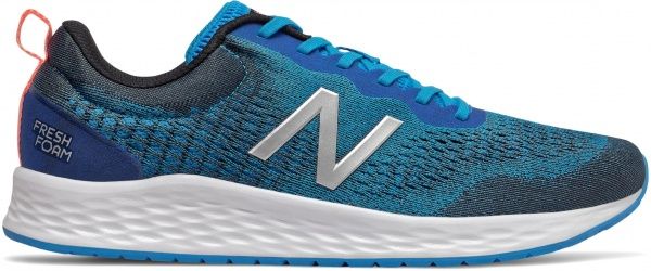 Кросівки New Balance MARISCB3 р.US 7,5 синій
