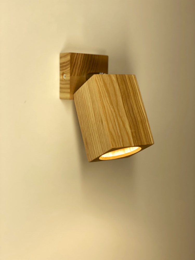 Спот Iterna Cube 1xGU10 ясень светлый LW061