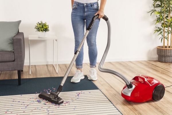 Пилосос Rowenta COMPACT POWER RO3953EA red 