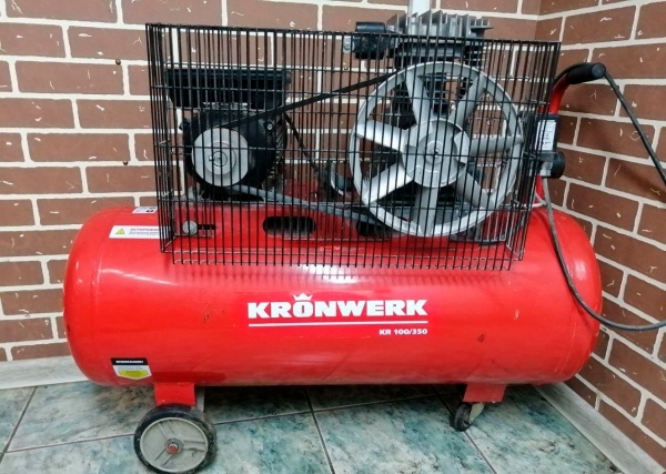 Компресор Kronwerk 58045 KR 100/350
