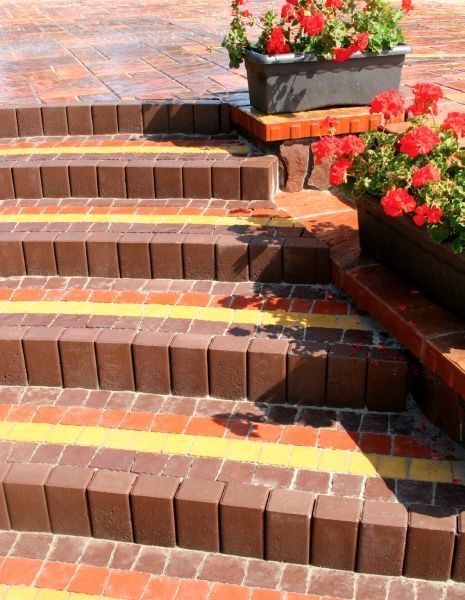 Бордюр для газону Золотой Мандарин фігурний квадратний коричневий 500 x 250 x 80 мм.