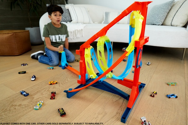 Трек Hot Wheels Драйвовая спираль HDX79