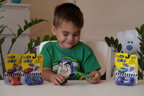 Машинка-трансформер Flip Cars 2 в 1 Спорткари, Атомний спорткар і Спорткар кабріолет EU463875B-02