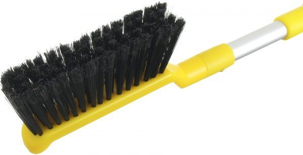 Щетка со скребком Auto Assistance AA2248 телескопическая 53-66 см