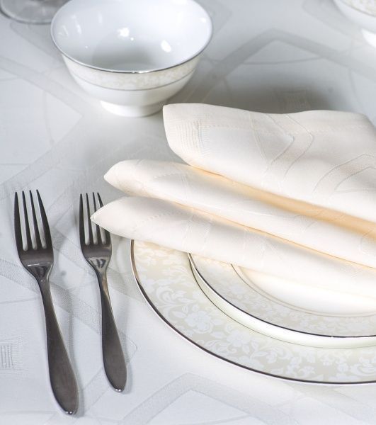 Салфетки столовые ІТА ДРІМ водоотталкивающая Diana 40x40 см молочный 