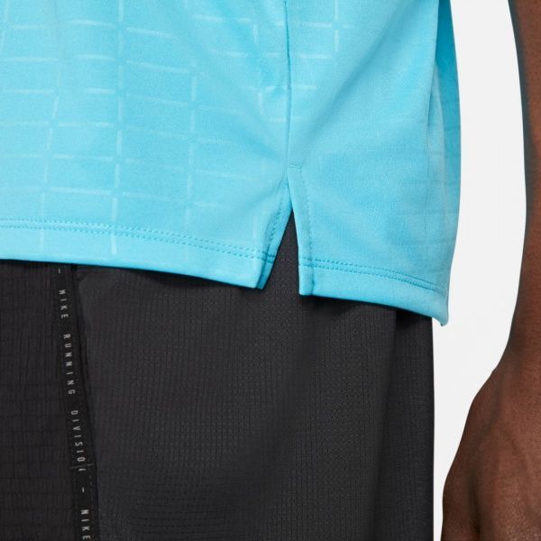 Футболка Nike M NK RN DVN MILER SS EMBOSS DA1317-447 р. M бирюзовый