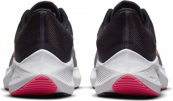 Кросівки Nike Winflo 8 CW3421-502 р.US 8 чорно-білий