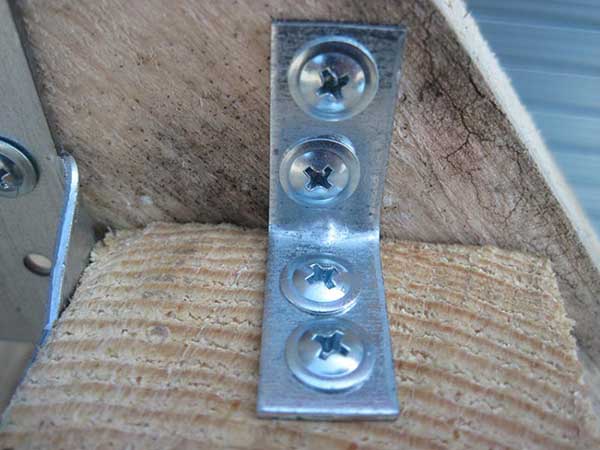 Уголок узкий Profstal ассиметричный 60x60x15 мм 1,8 мм (50шт.)