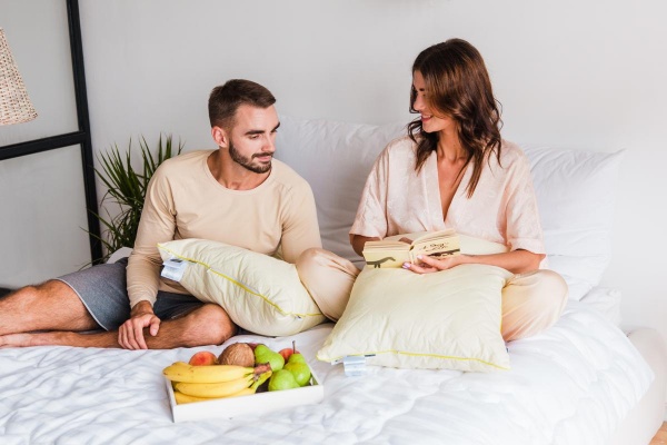 Подушка шелковая 1255 Carmela Silk Kapok высокая 60х60 см (2200001519114) MirSon 60x60 бежевый