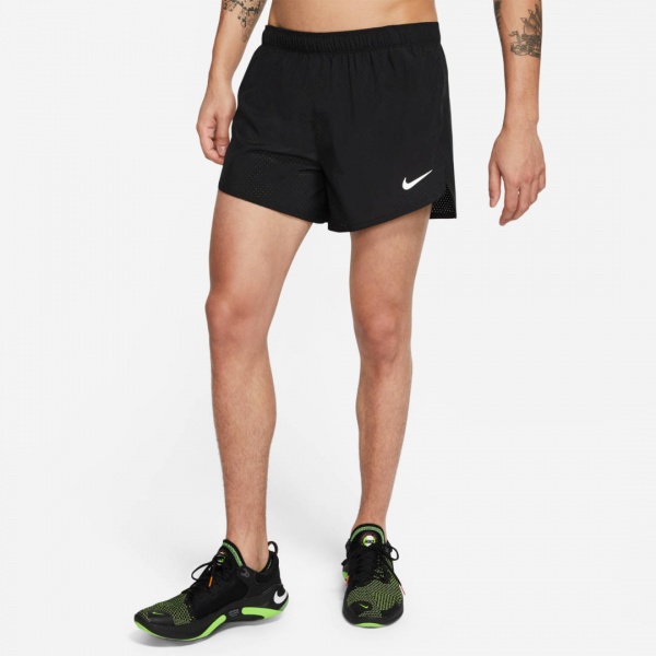Шорти Nike DF FAST 4IN SHORT CJ7847-010 р. 2XL чорний