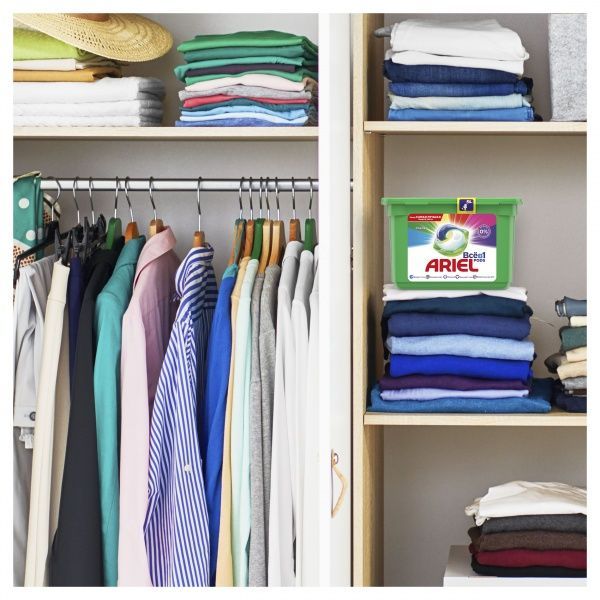 Капсулы для машинной стирки Ariel Все-в-1 Color 12 шт.