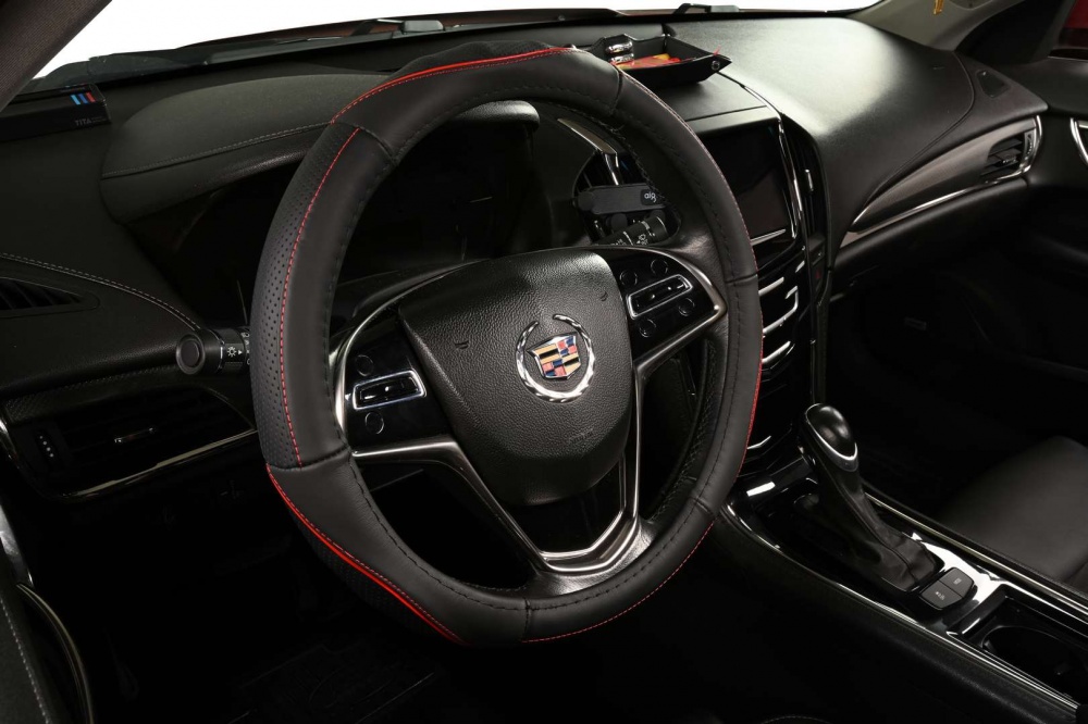 Чехол на руль Auto Assistance GL2207 M (37-39 см) черный