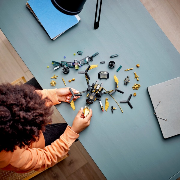 Конструктор LEGO Super Heroes Marvel Двобій дронів Людини-Павука 76195